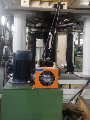 DN300~1200波纹管成形机设备